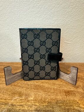 Gucci canvas passport holder /notebook cover